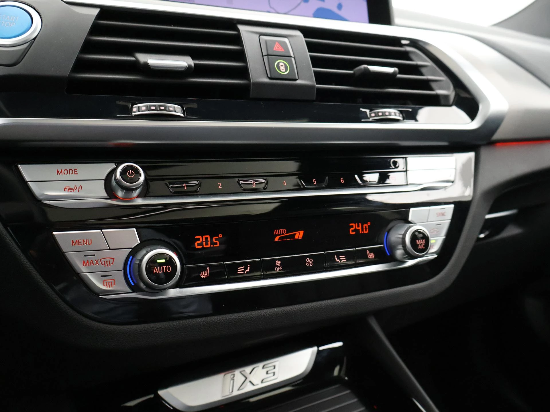 Hoofdafbeelding BMW iX3