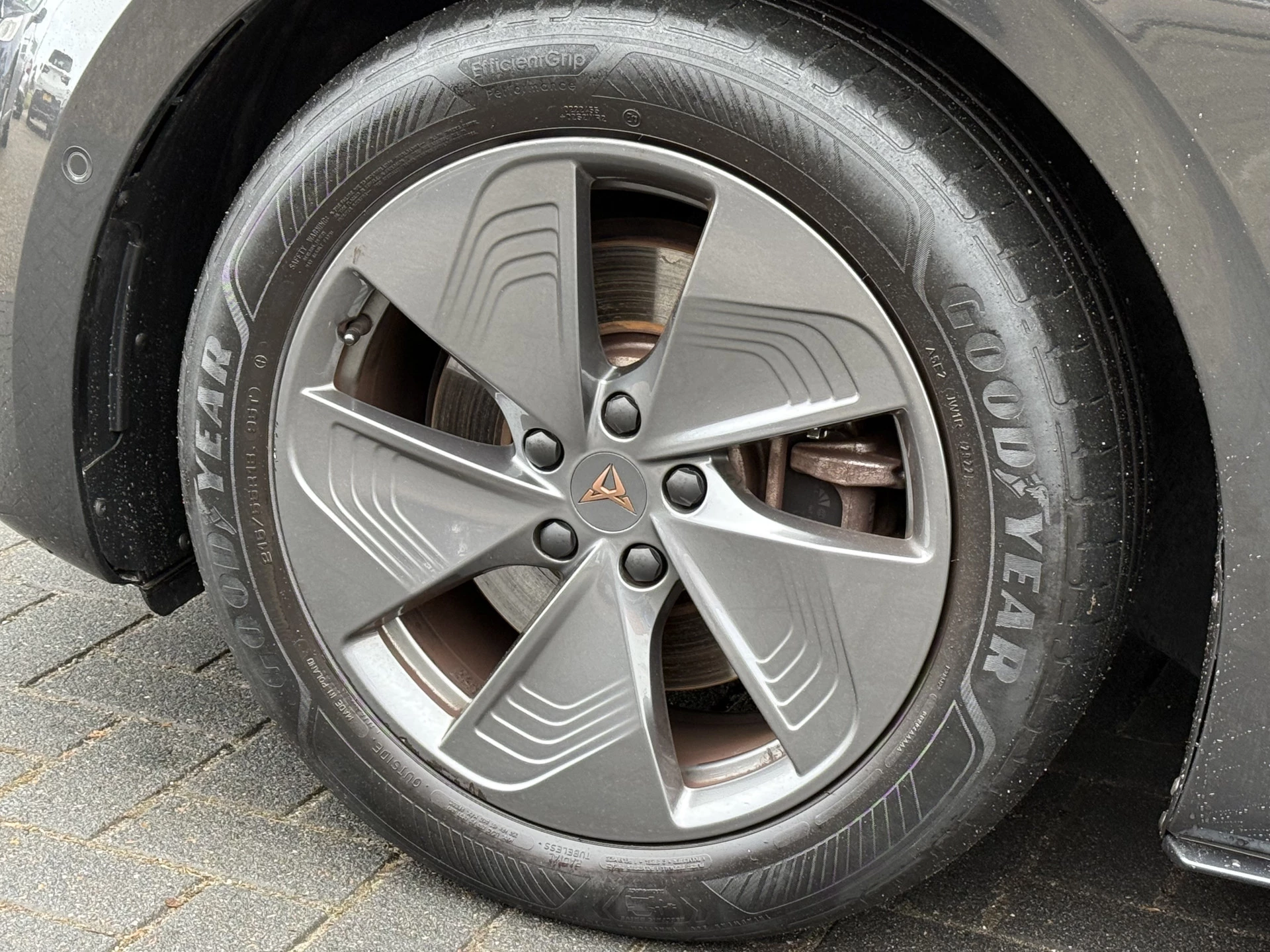 Hoofdafbeelding CUPRA Born