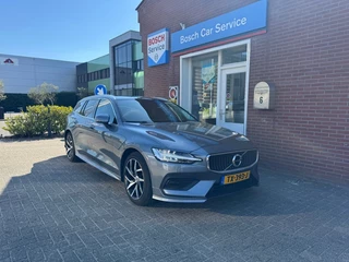 Volvo V60 2.0 T5 184kW Momentum