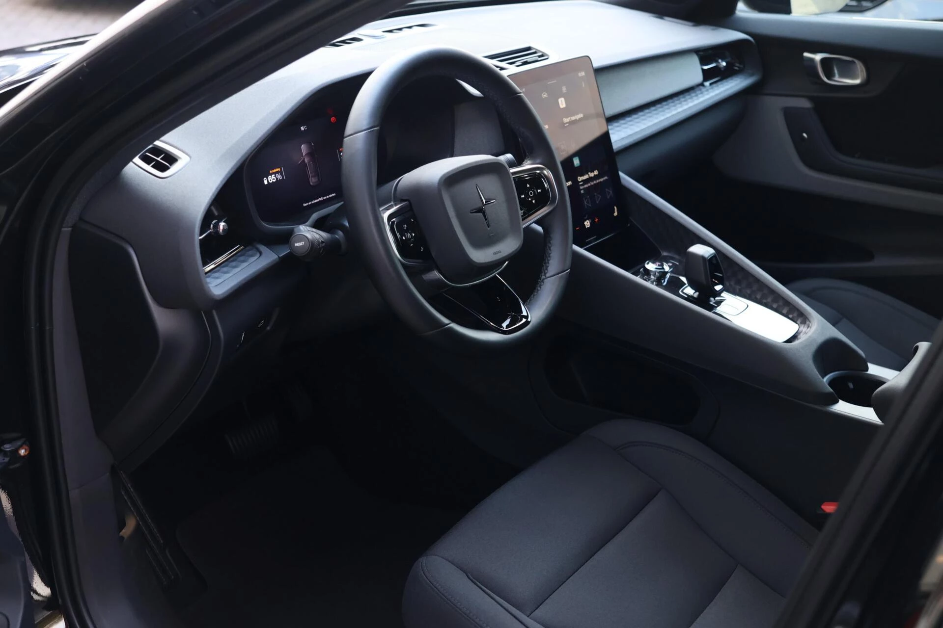 Hoofdafbeelding Polestar 2