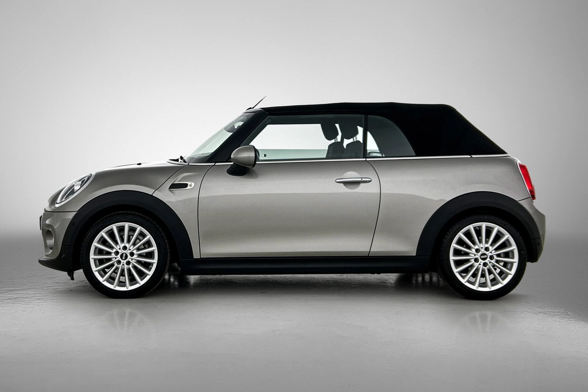 Hoofdafbeelding MINI Cooper Cabrio