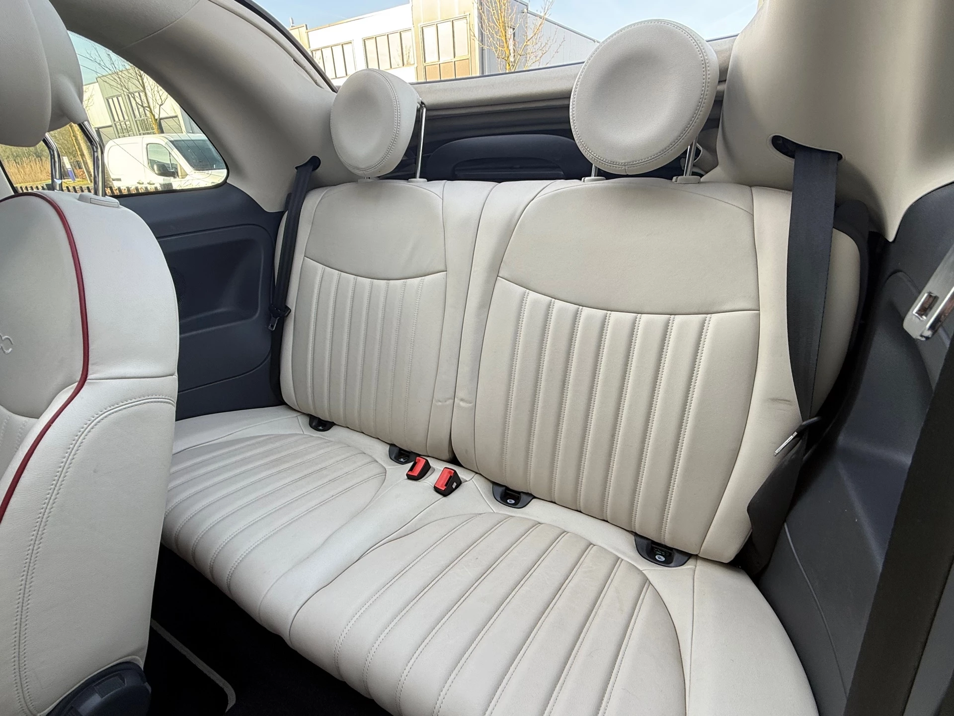 Hoofdafbeelding Fiat 500C