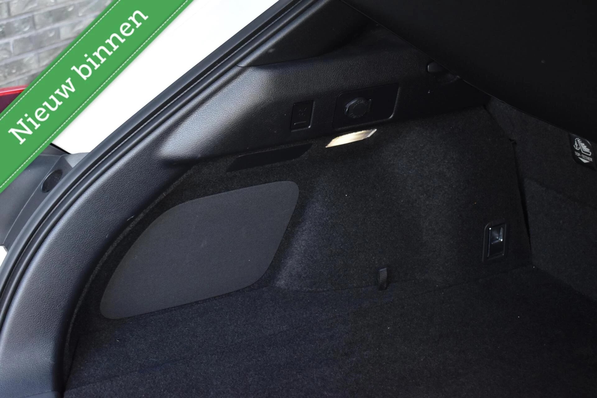 Hoofdafbeelding Lexus UX