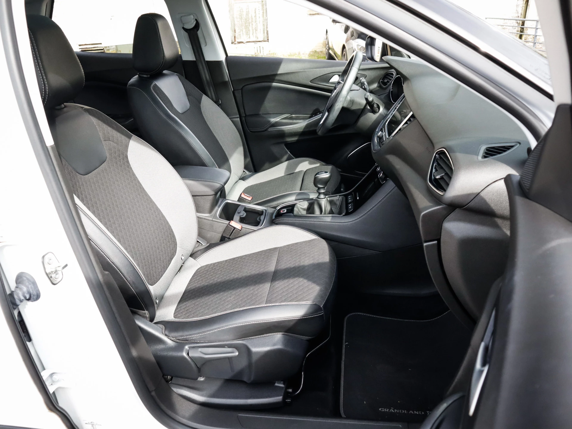 Hoofdafbeelding Opel Grandland X