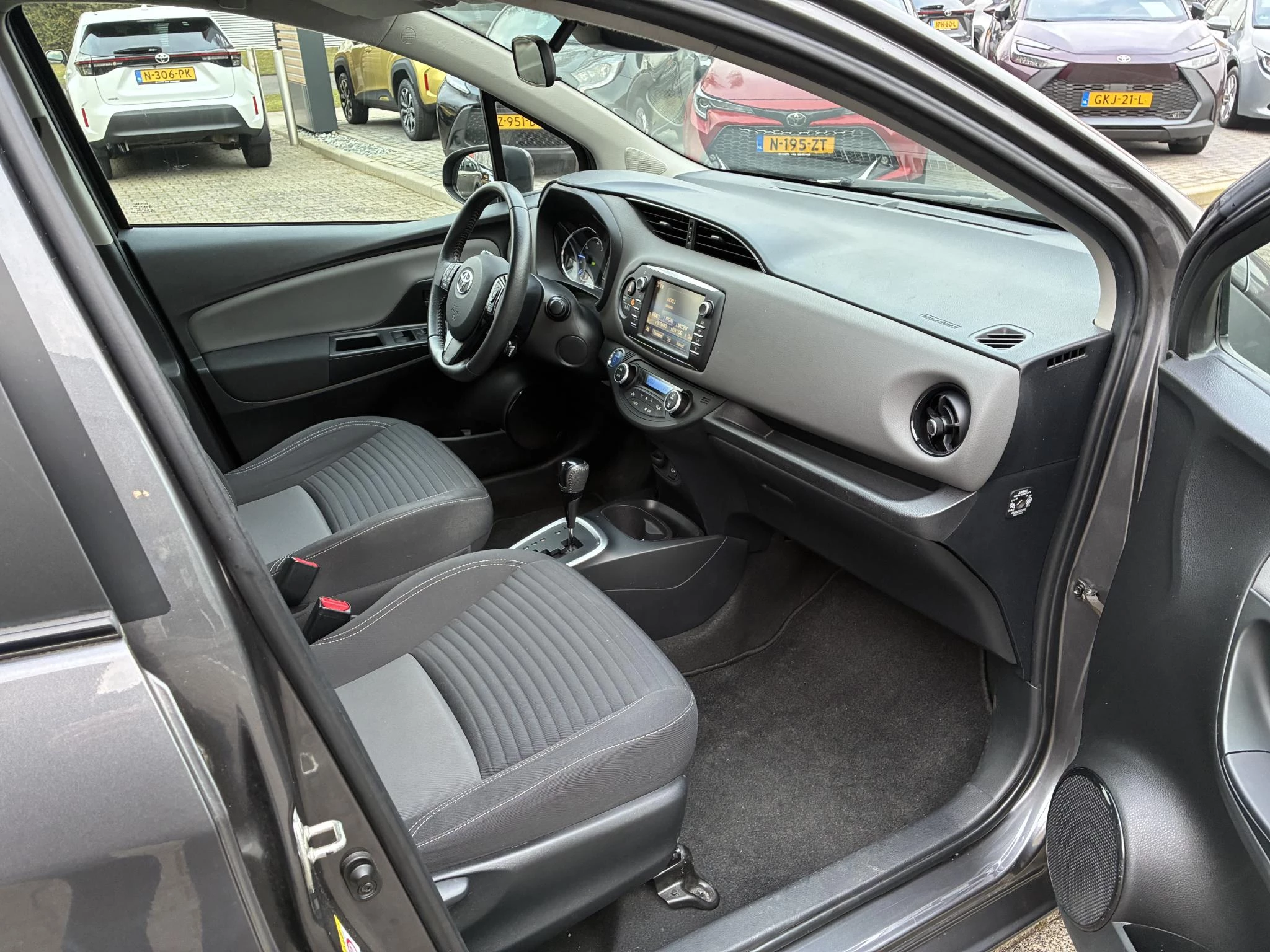 Hoofdafbeelding Toyota Yaris