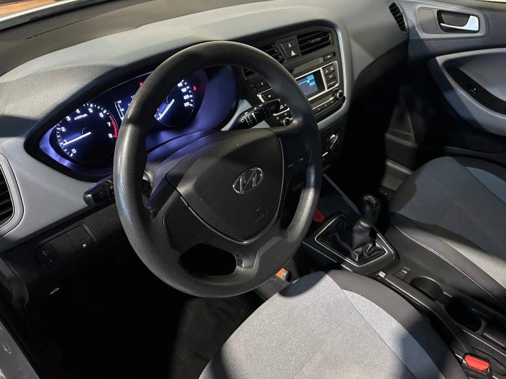Hoofdafbeelding Hyundai i20