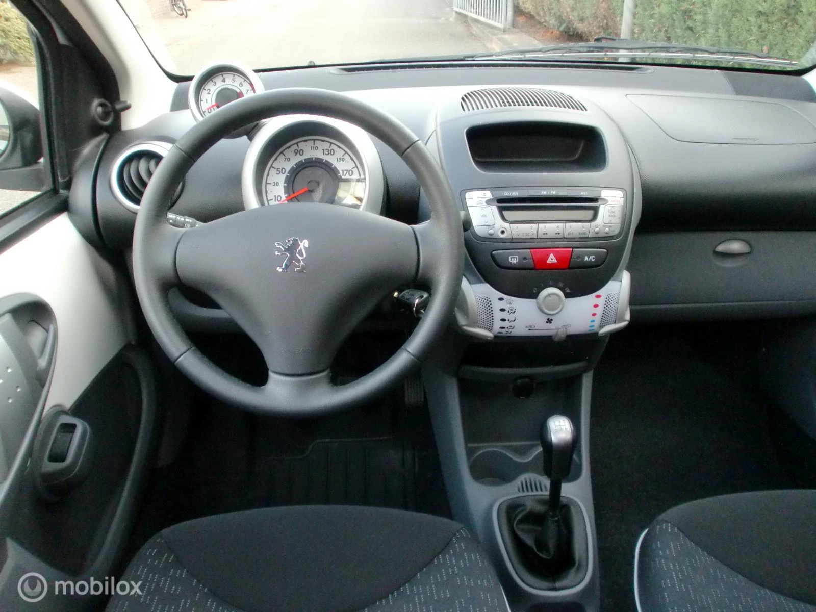 Hoofdafbeelding Peugeot 107