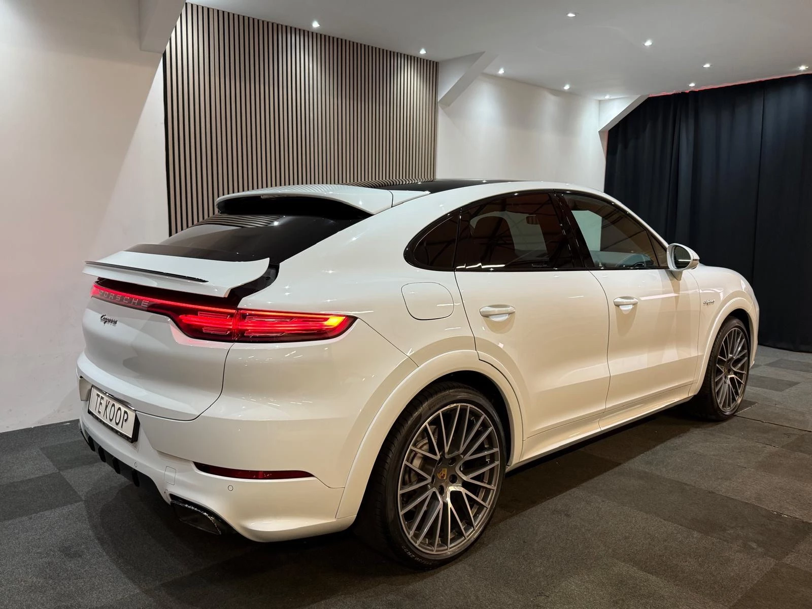 Hoofdafbeelding Porsche Cayenne