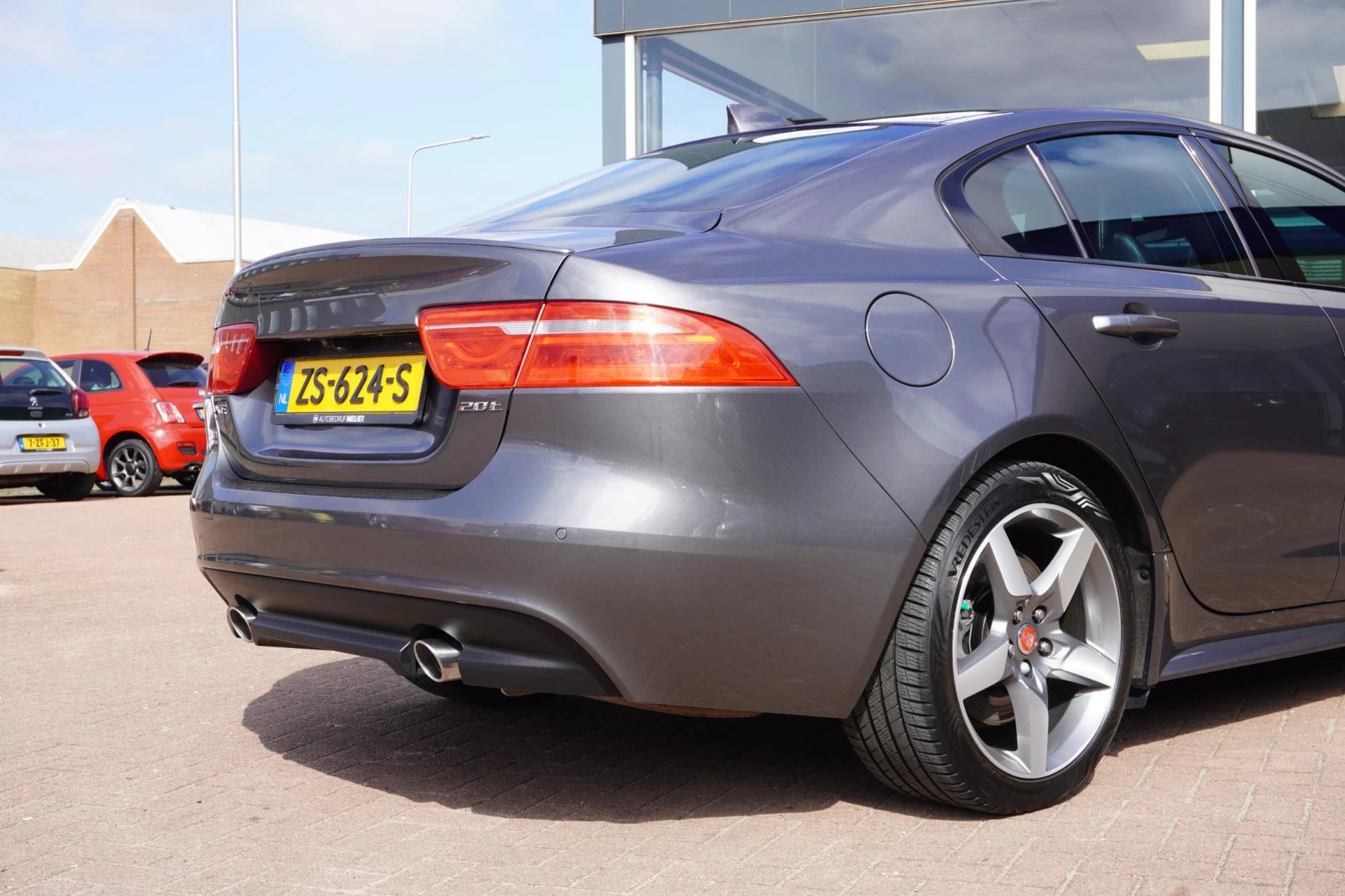 Hoofdafbeelding Jaguar XE