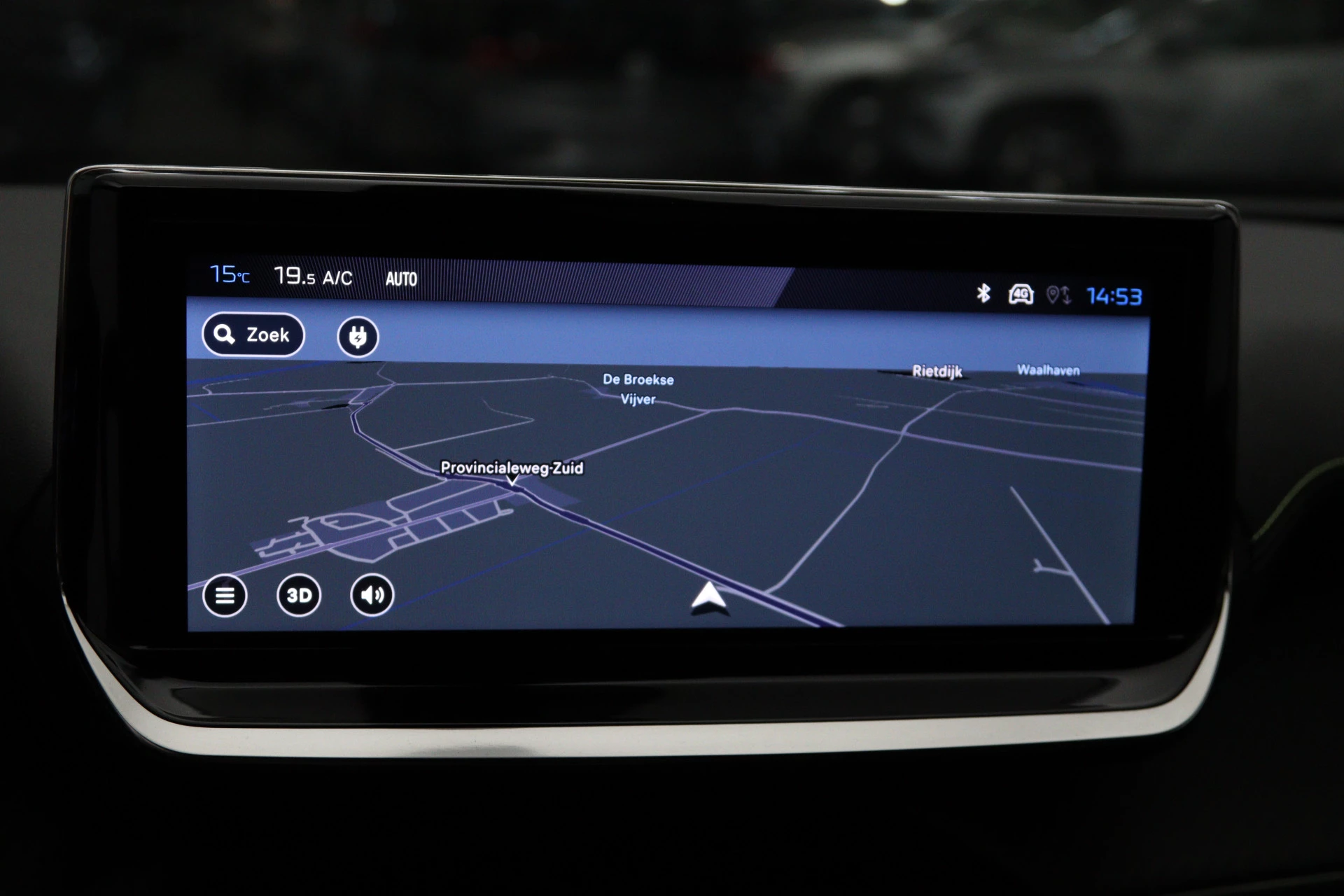 Hoofdafbeelding Peugeot e-2008
