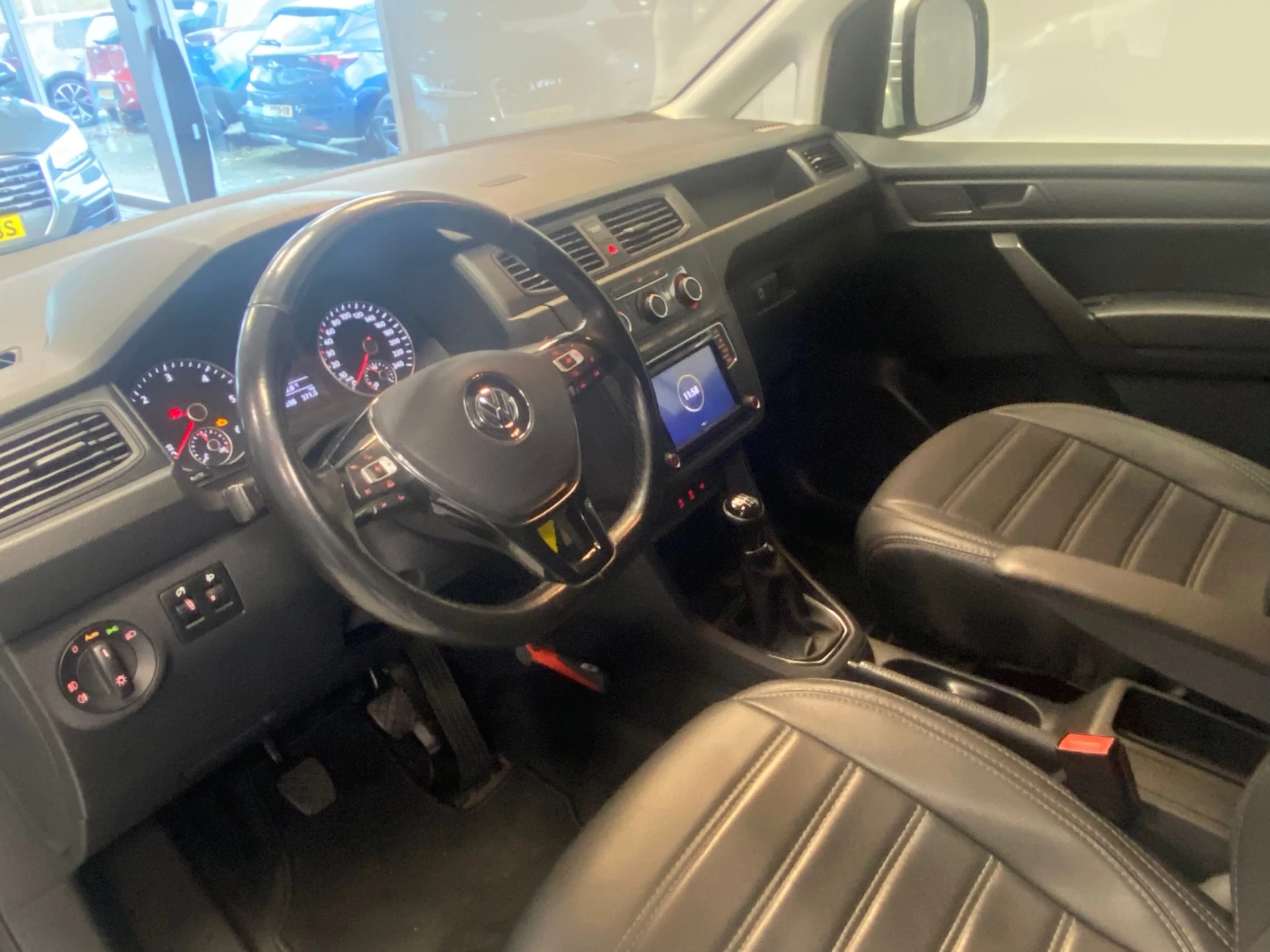 Hoofdafbeelding Volkswagen Caddy