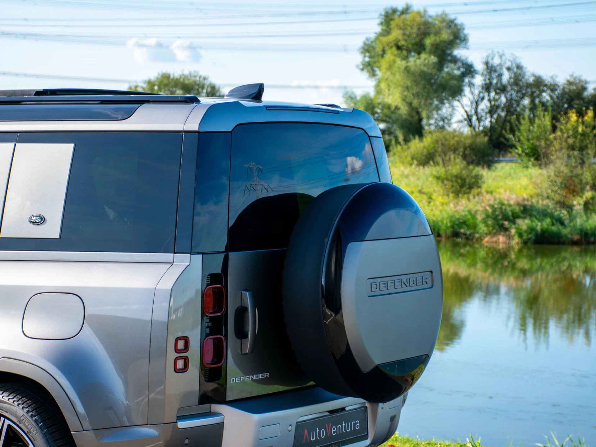 Hoofdafbeelding Land Rover Defender