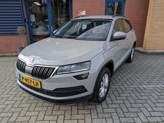 Škoda Karoq 1.5 TSI ACT BUS. ED. AUTOMAAT, Trekhaak, Stoelverw,laneassist
