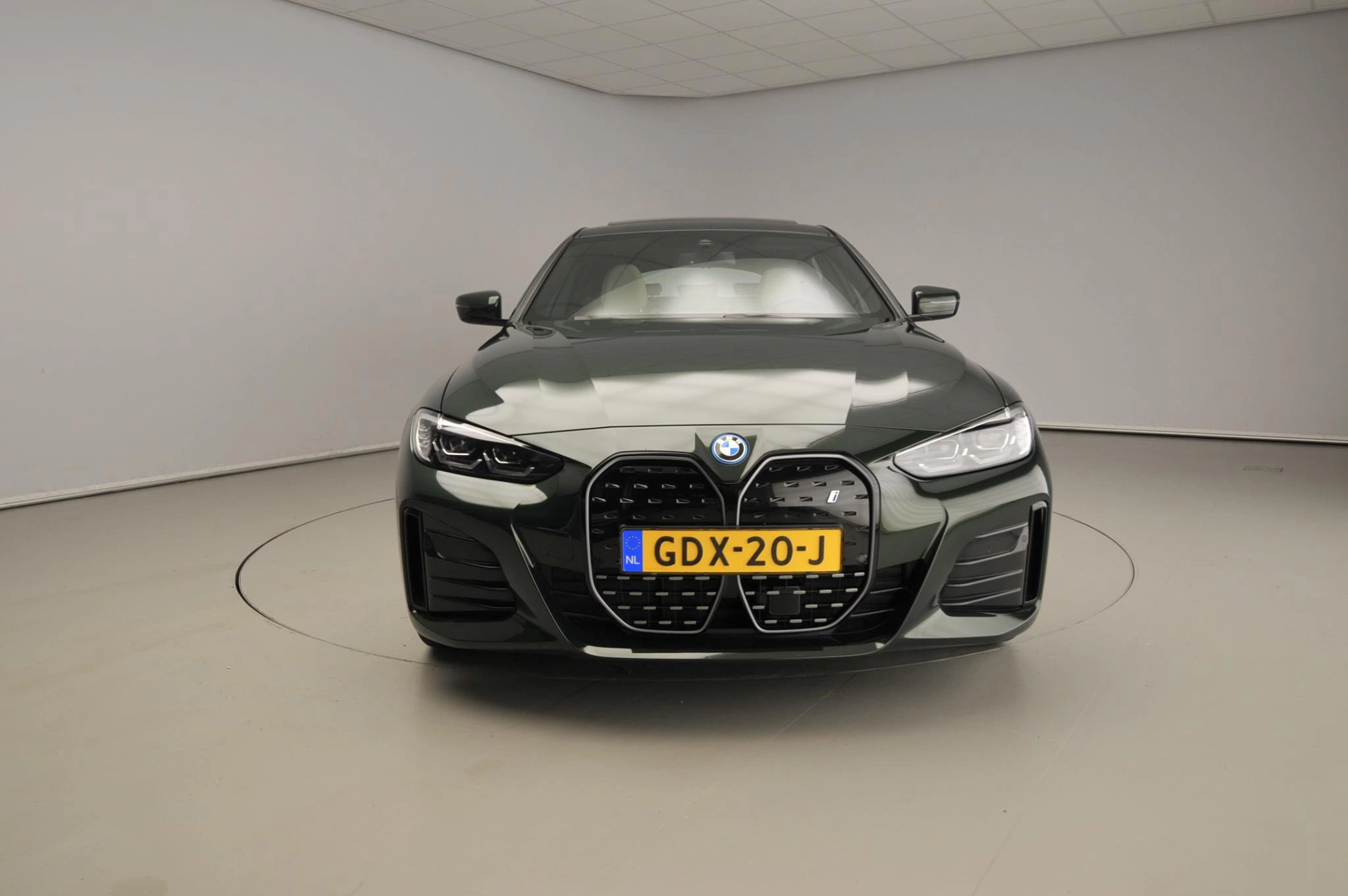 Hoofdafbeelding BMW i4