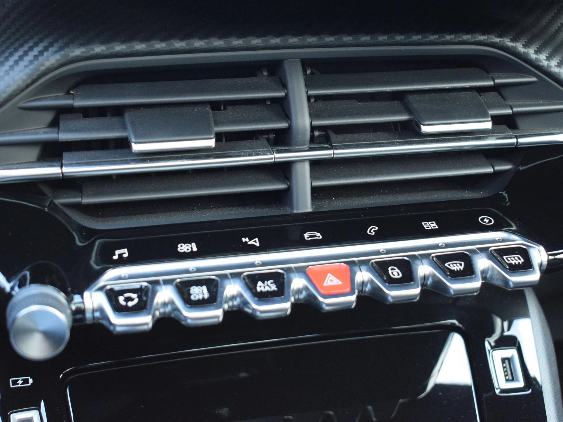 Hoofdafbeelding Peugeot e-208