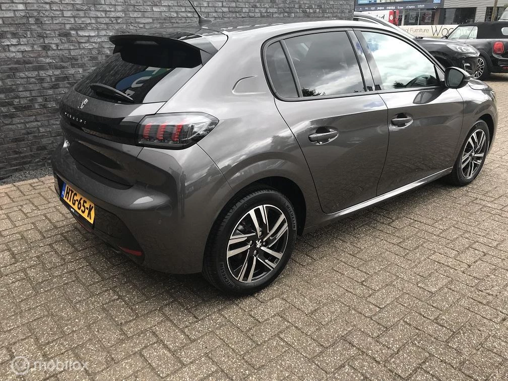 Hoofdafbeelding Peugeot 208