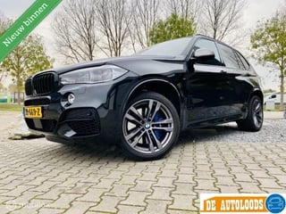 BMW X5 M50d Virtual Cockpit ACC PanoDak HUD 360 HarmanKardon