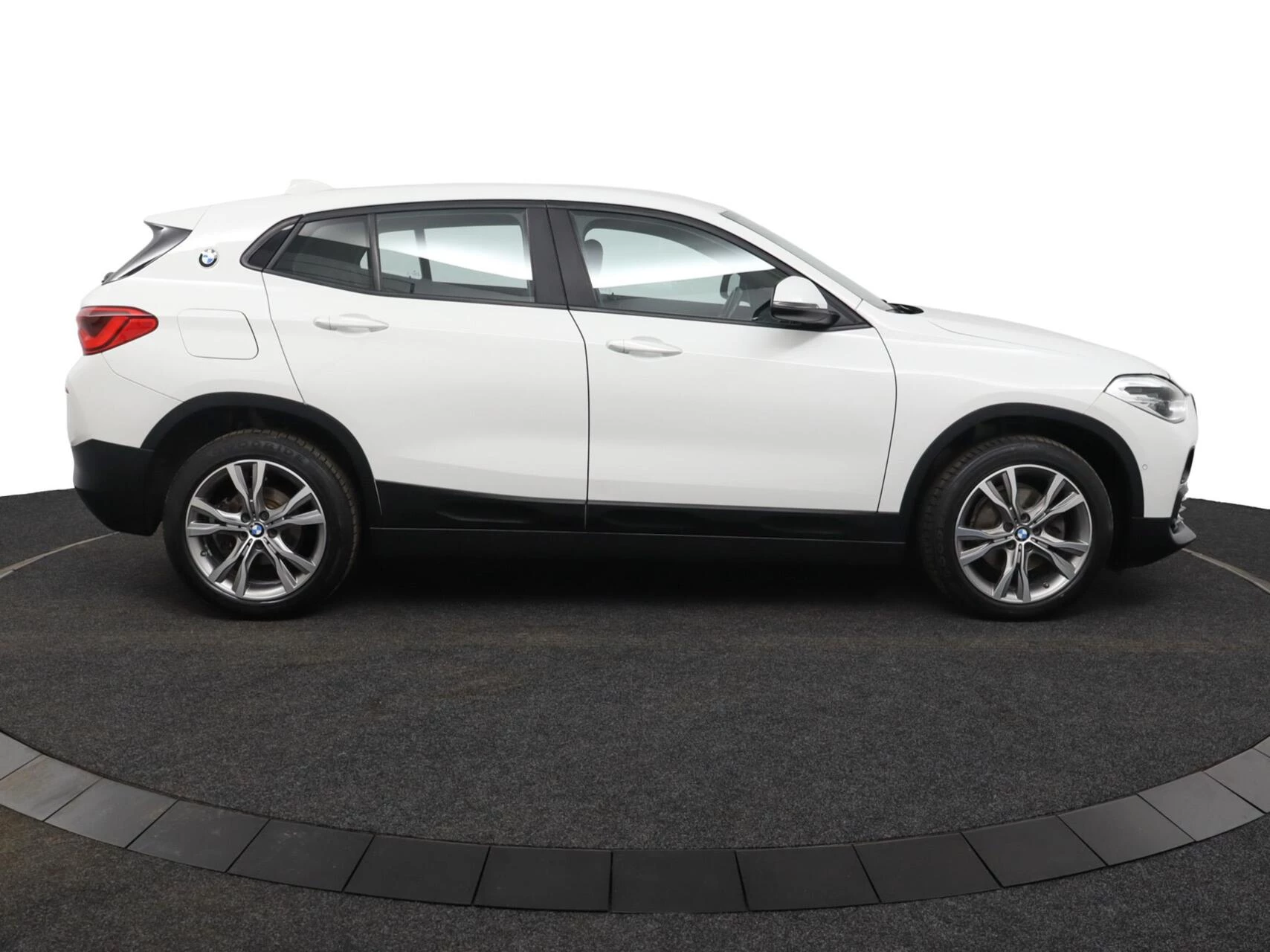 Hoofdafbeelding BMW X2