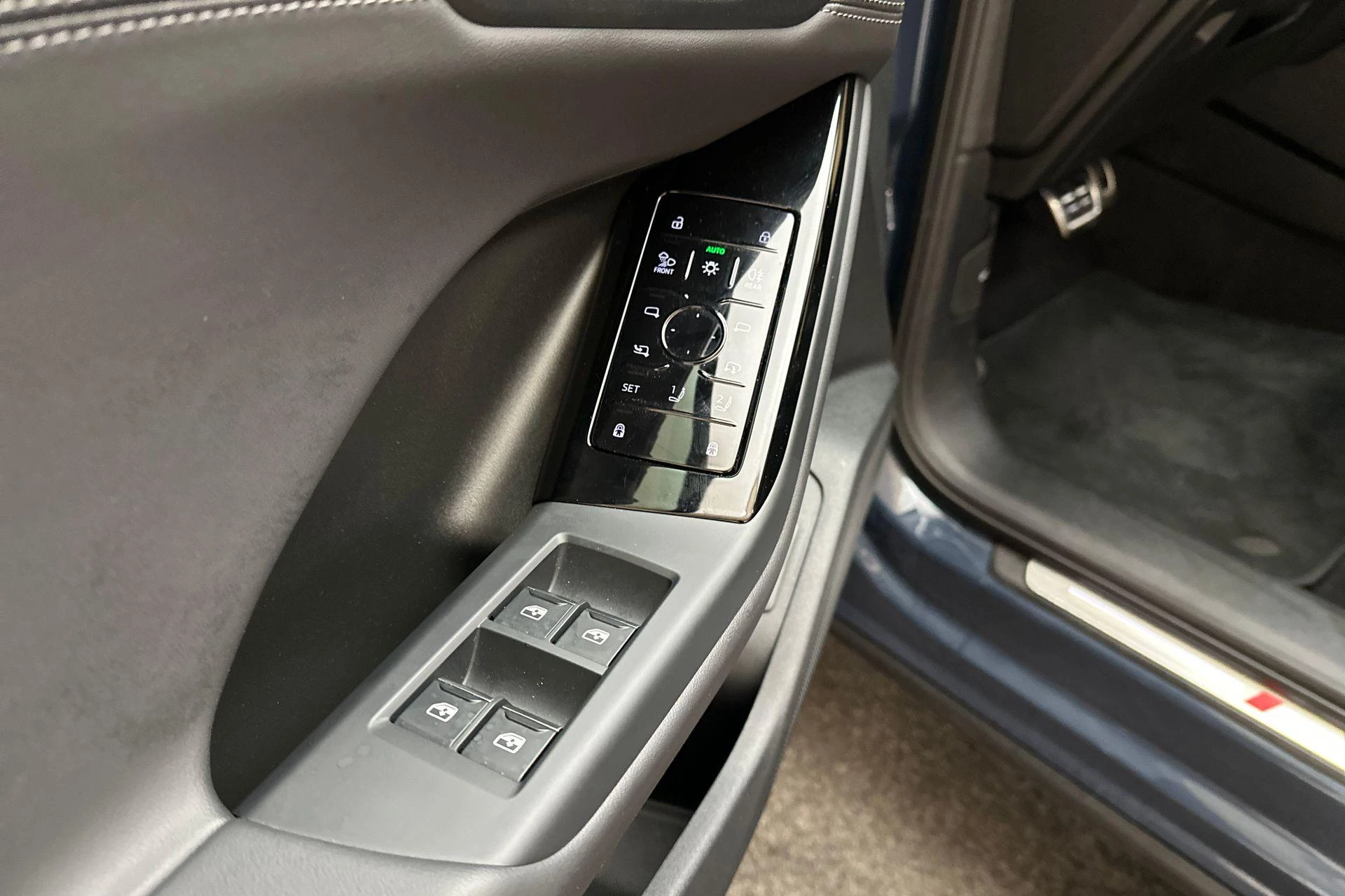 Hoofdafbeelding Audi Q6 e-tron