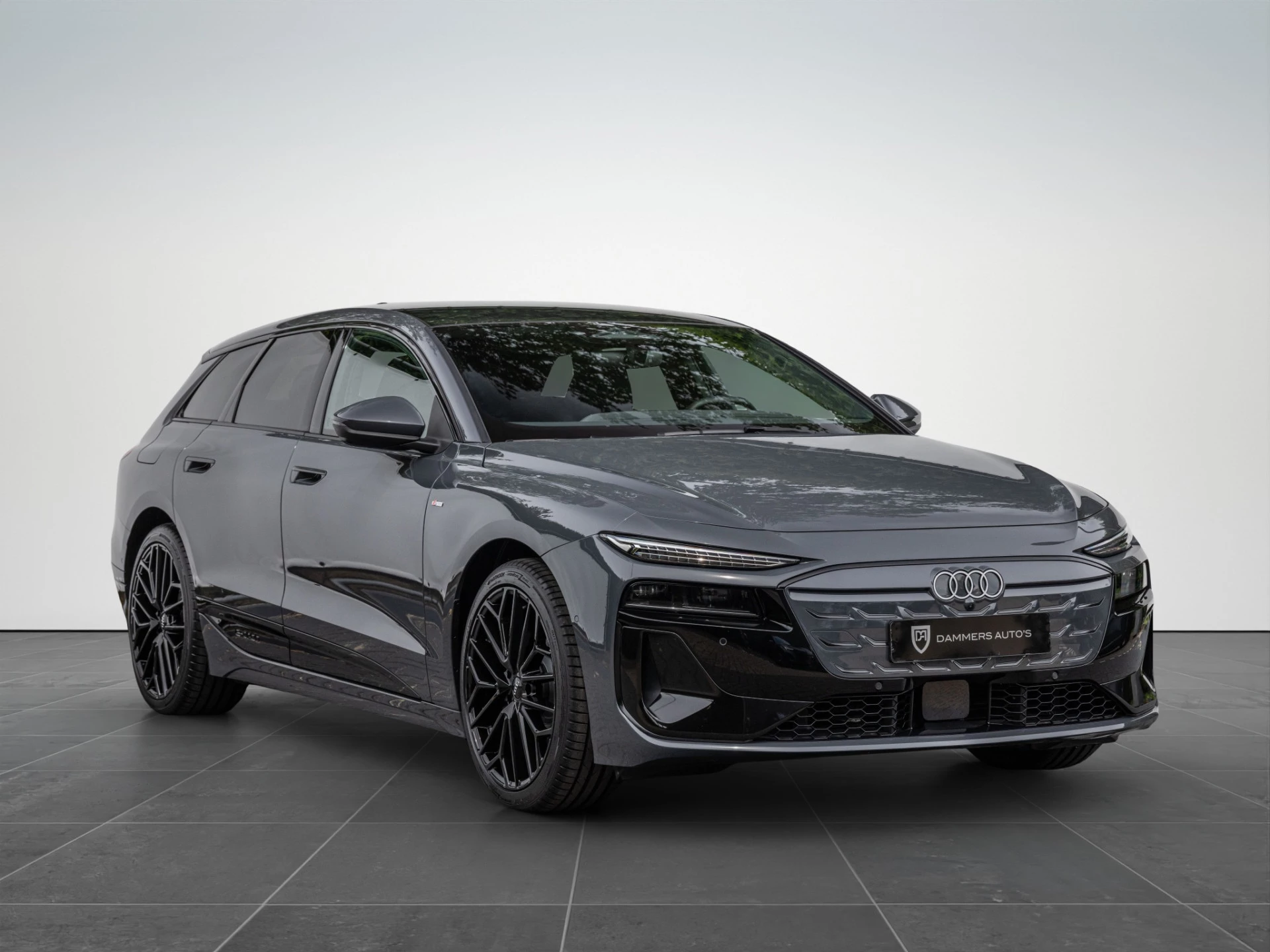 Hoofdafbeelding Audi A6 Avant e-tron