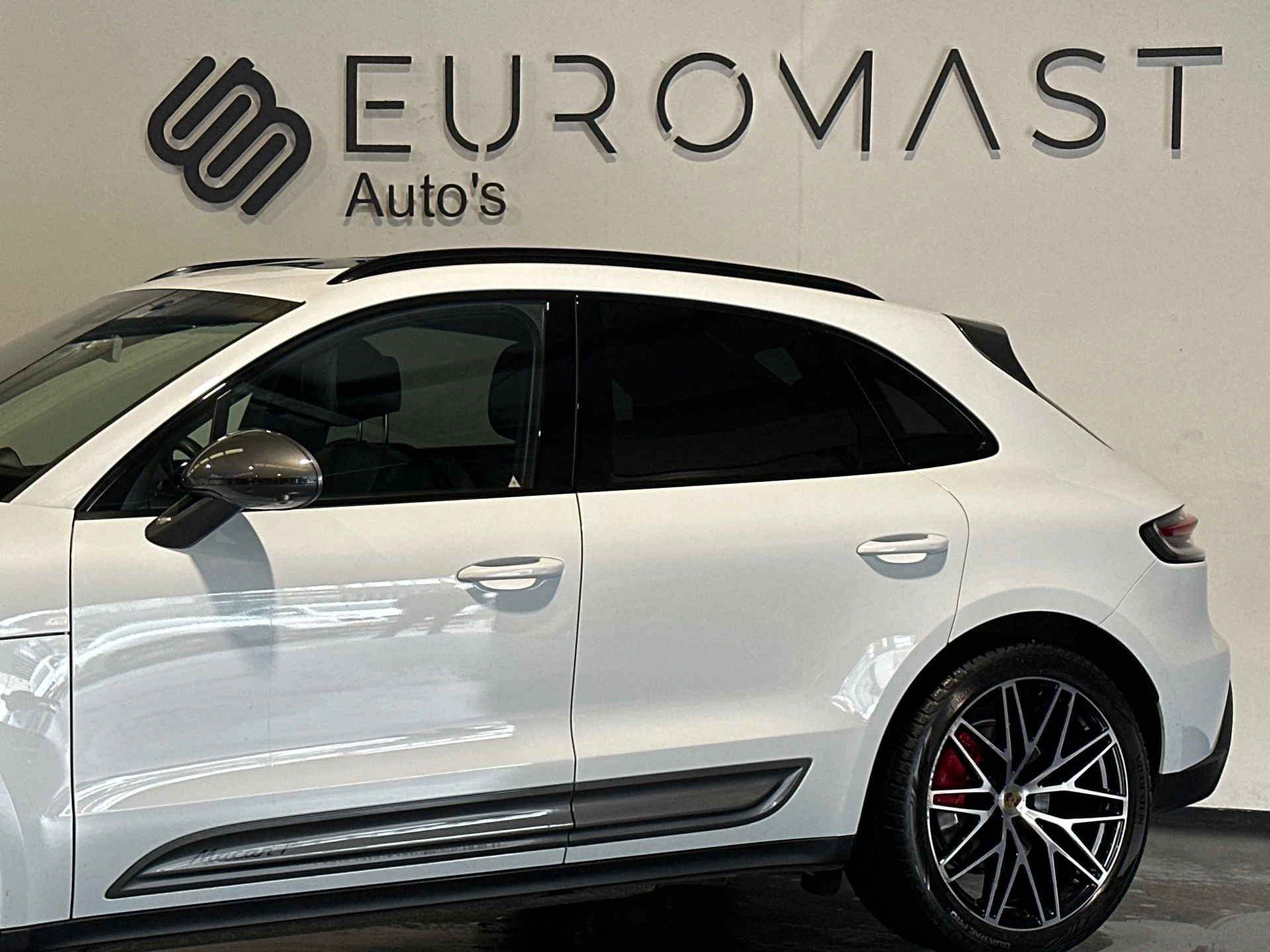 Hoofdafbeelding Porsche Macan