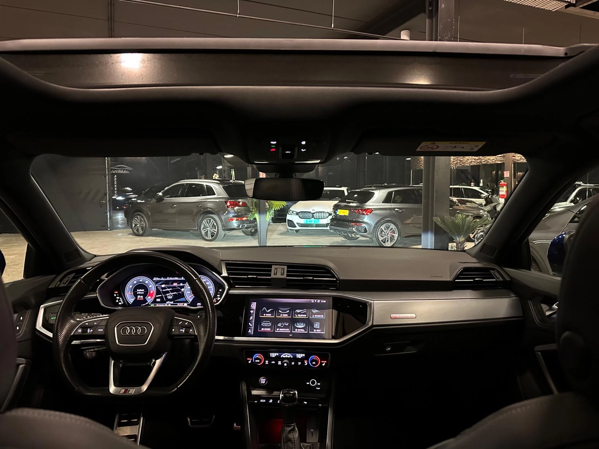 Hoofdafbeelding Audi Q3