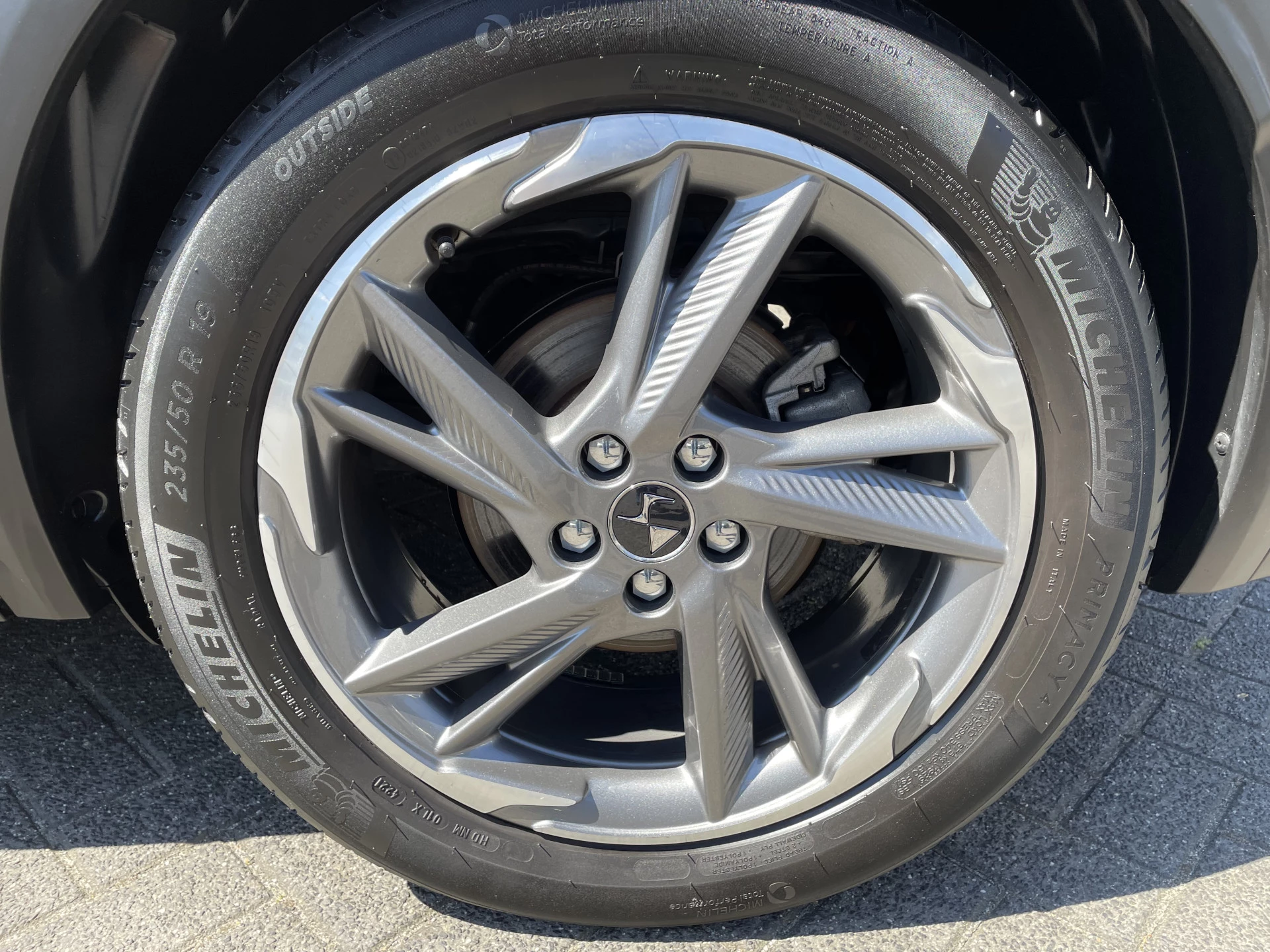 Hoofdafbeelding DS DS 7