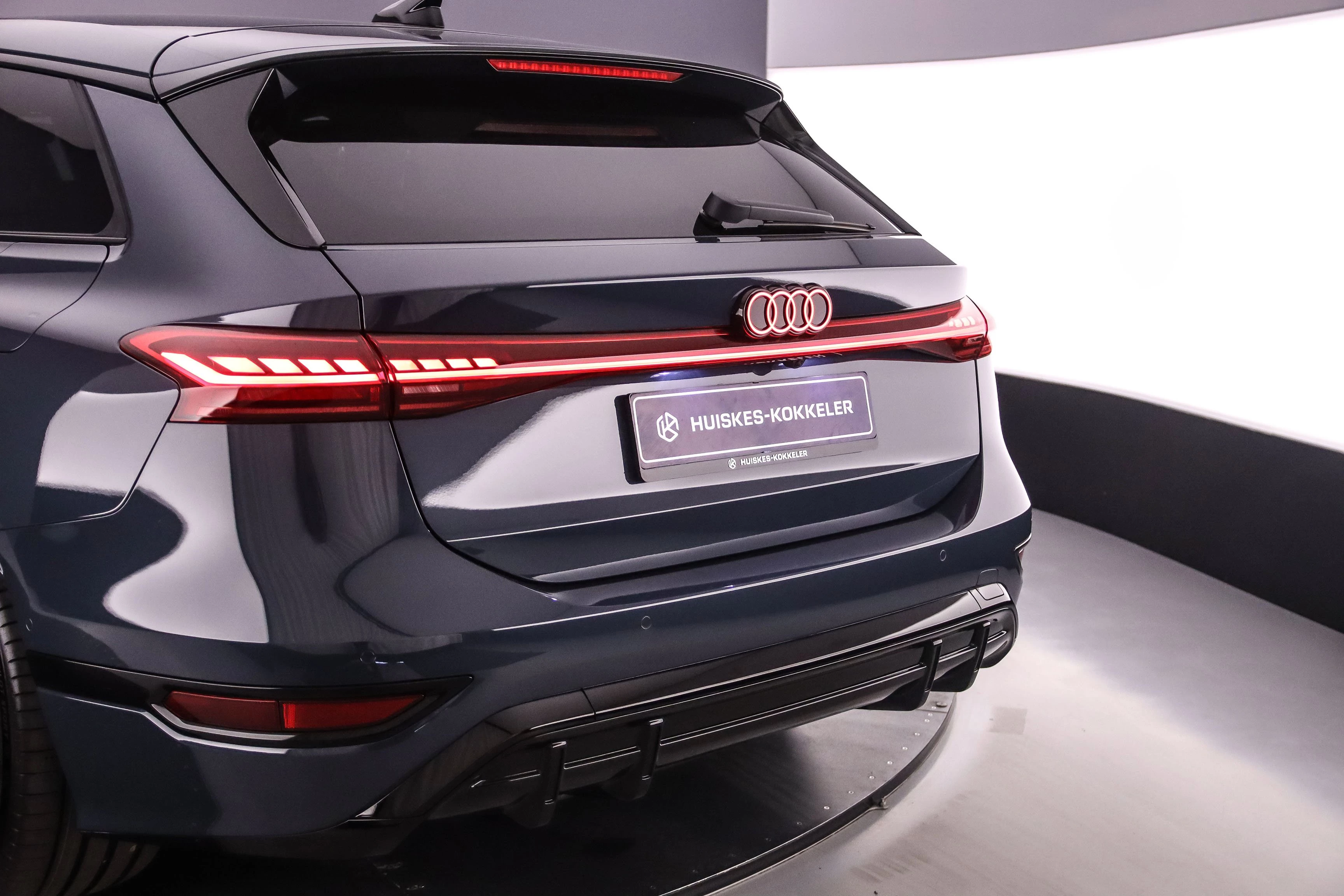 Hoofdafbeelding Audi A6 Avant e-tron