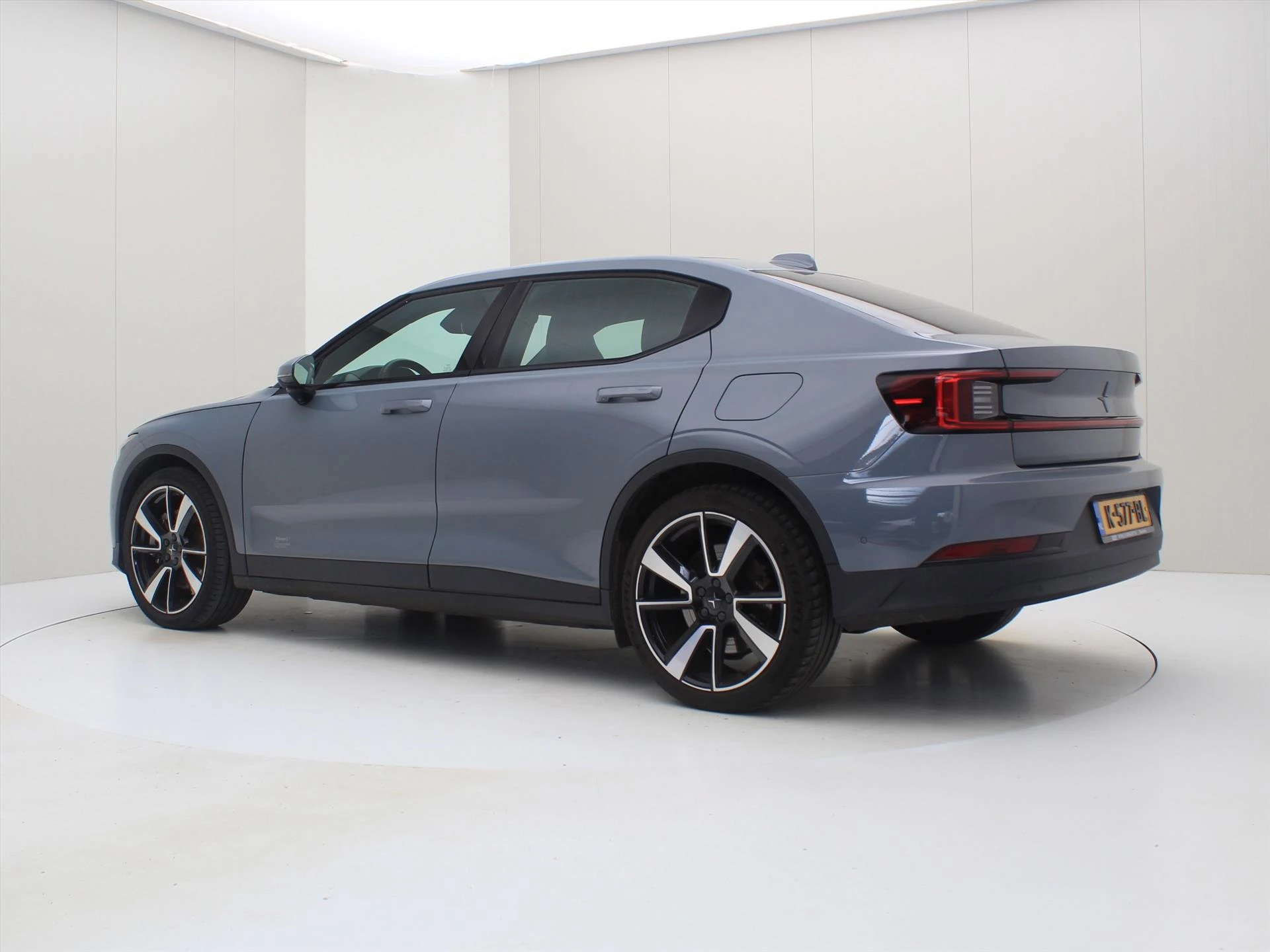 Hoofdafbeelding Polestar 2