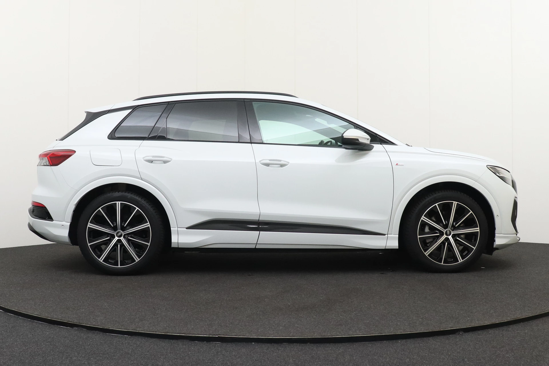 Hoofdafbeelding Audi Q4 e-tron