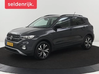 Volkswagen T-Cross 1.0 TSI Life | Adaptive cruise | Side Assist |  Sportstoelen | Getint glas | 17'' | Airco | Parkeerhulp | Bluetooth | Regen-/lichtsensor