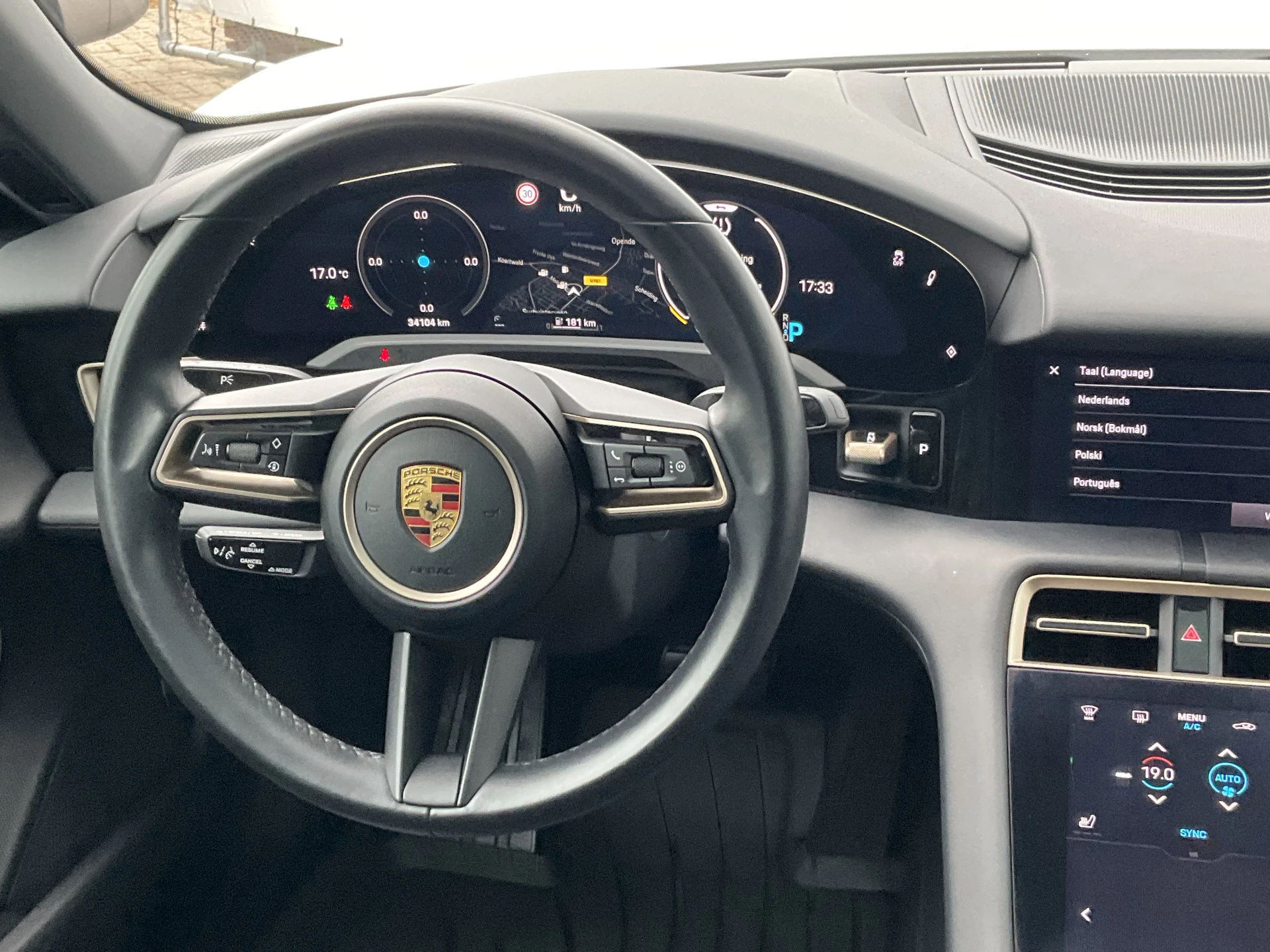 Hoofdafbeelding Porsche Taycan