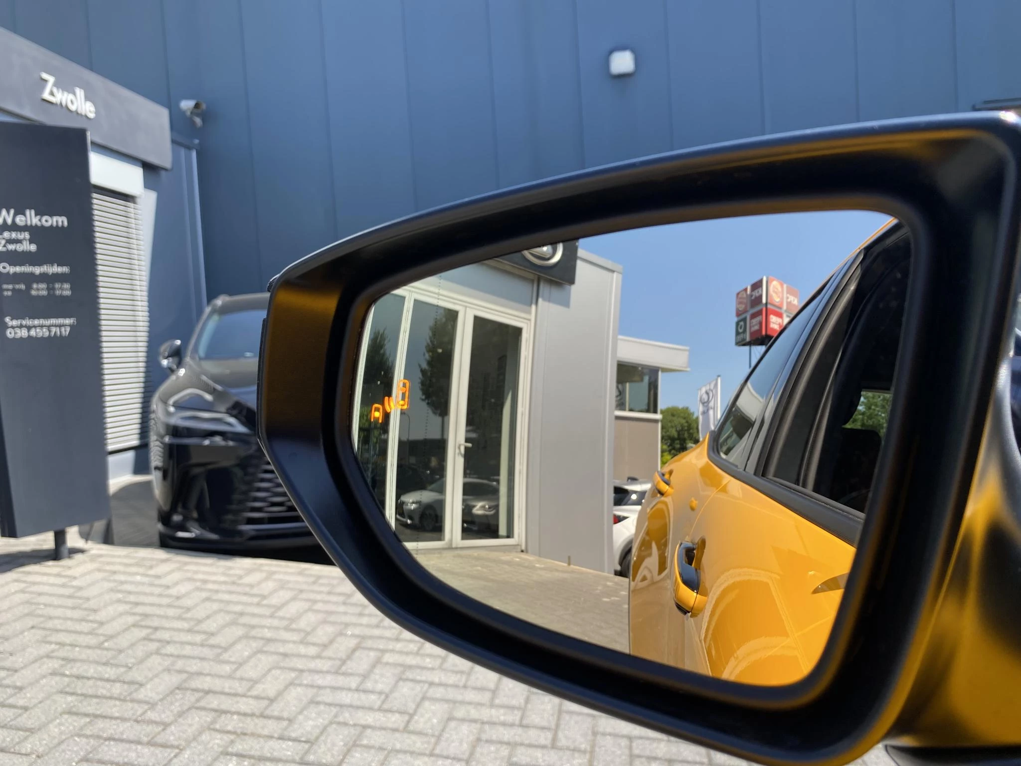 Hoofdafbeelding Lexus LBX