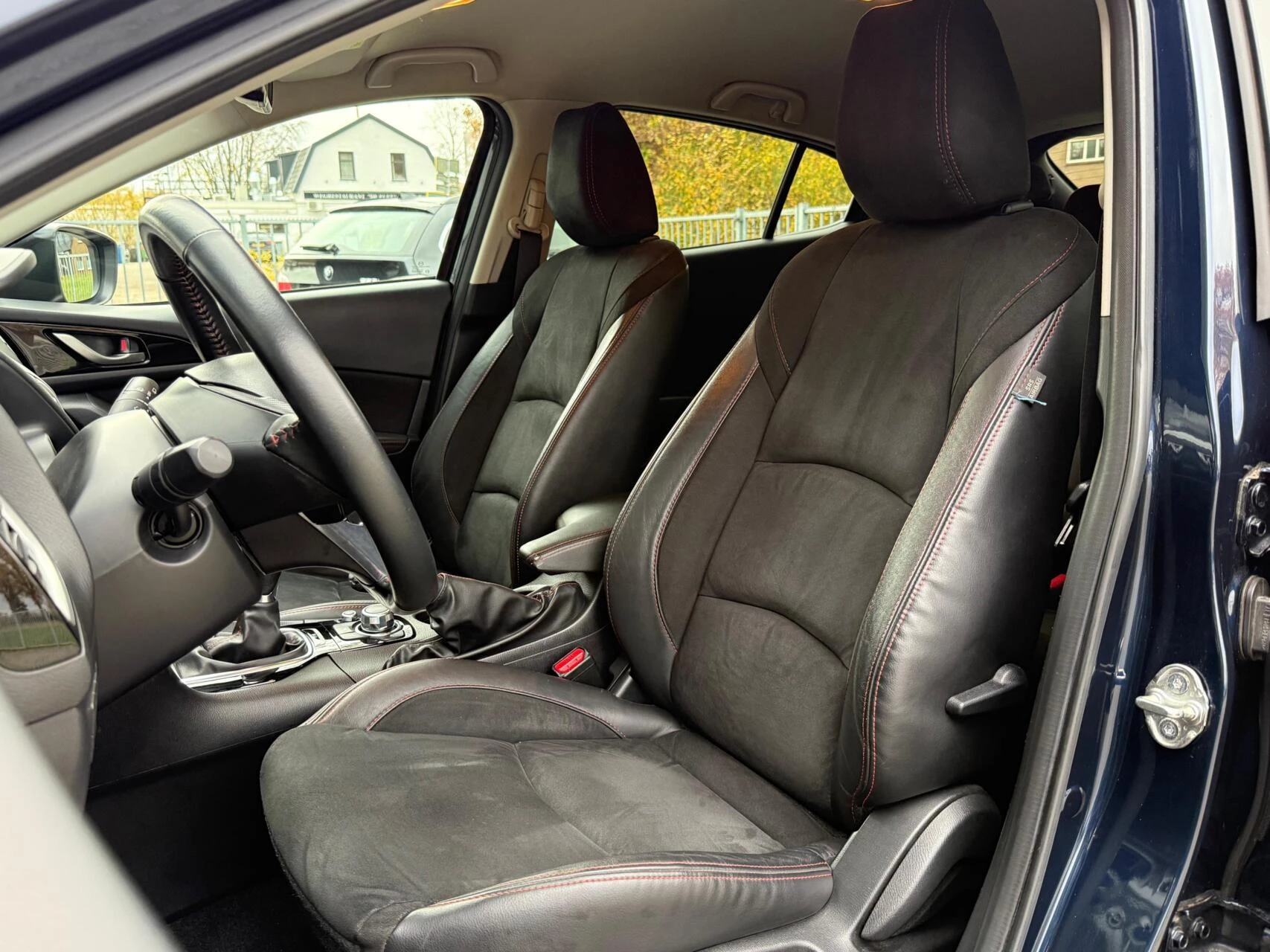 Hoofdafbeelding Mazda 3