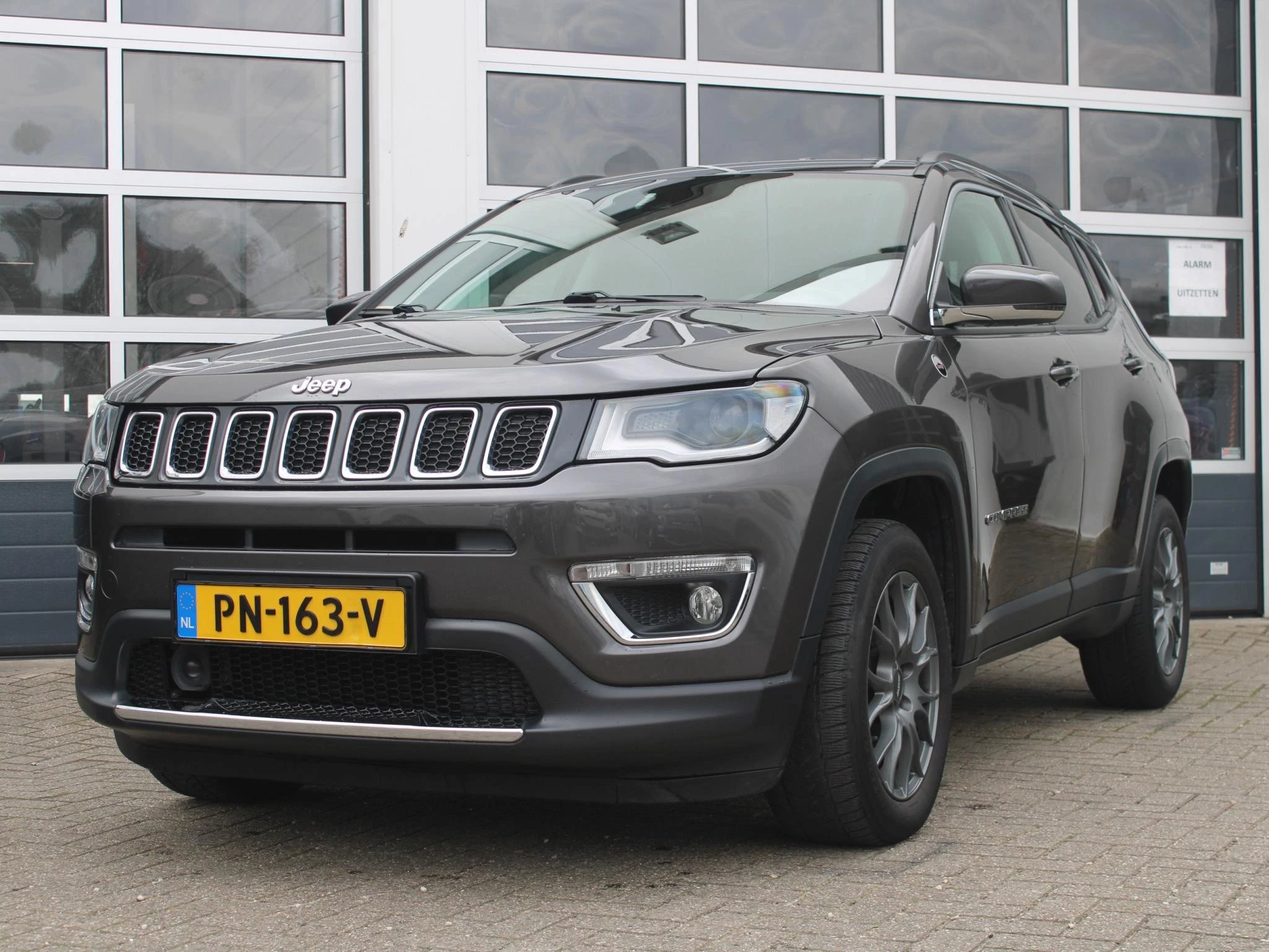 Hoofdafbeelding Jeep Compass