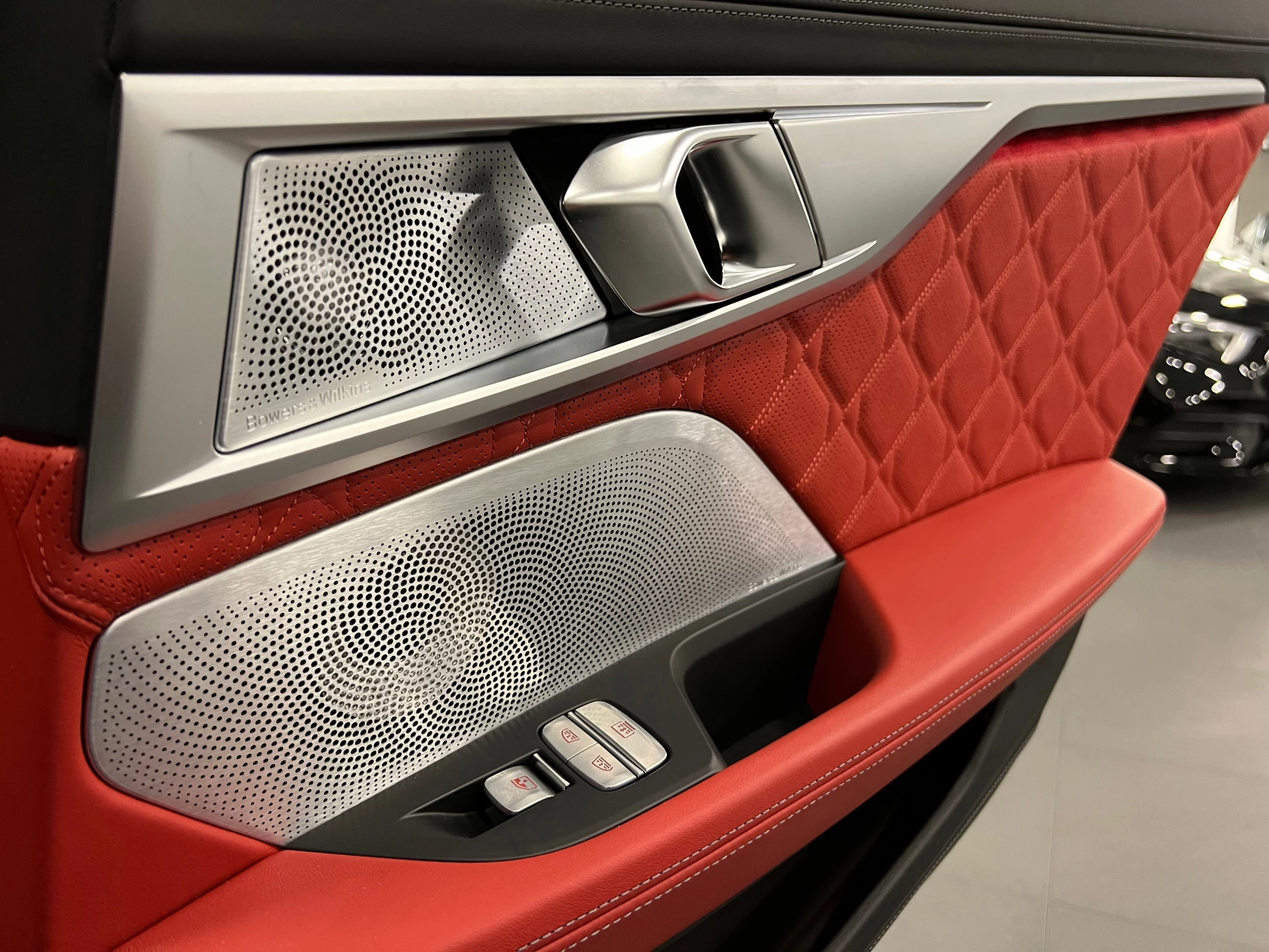 Hoofdafbeelding BMW M8