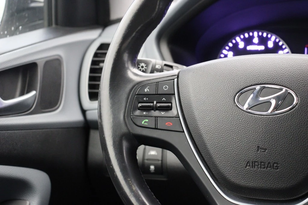 Hoofdafbeelding Hyundai i20