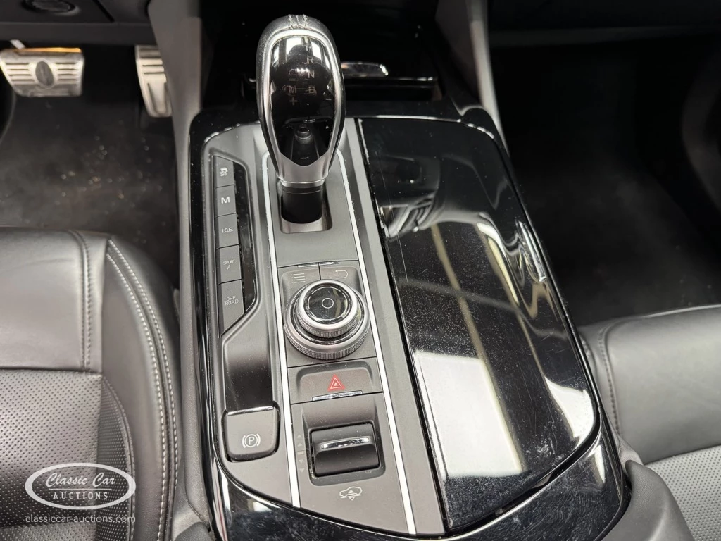 Hoofdafbeelding Maserati Levante