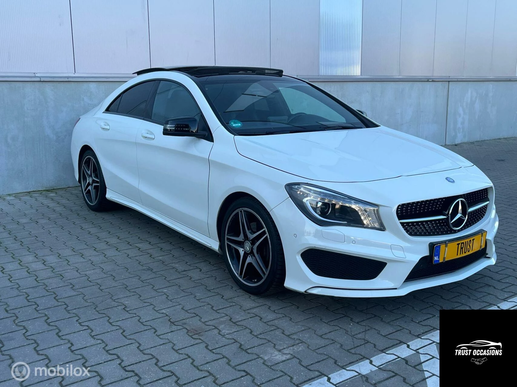 Hoofdafbeelding Mercedes-Benz CLA