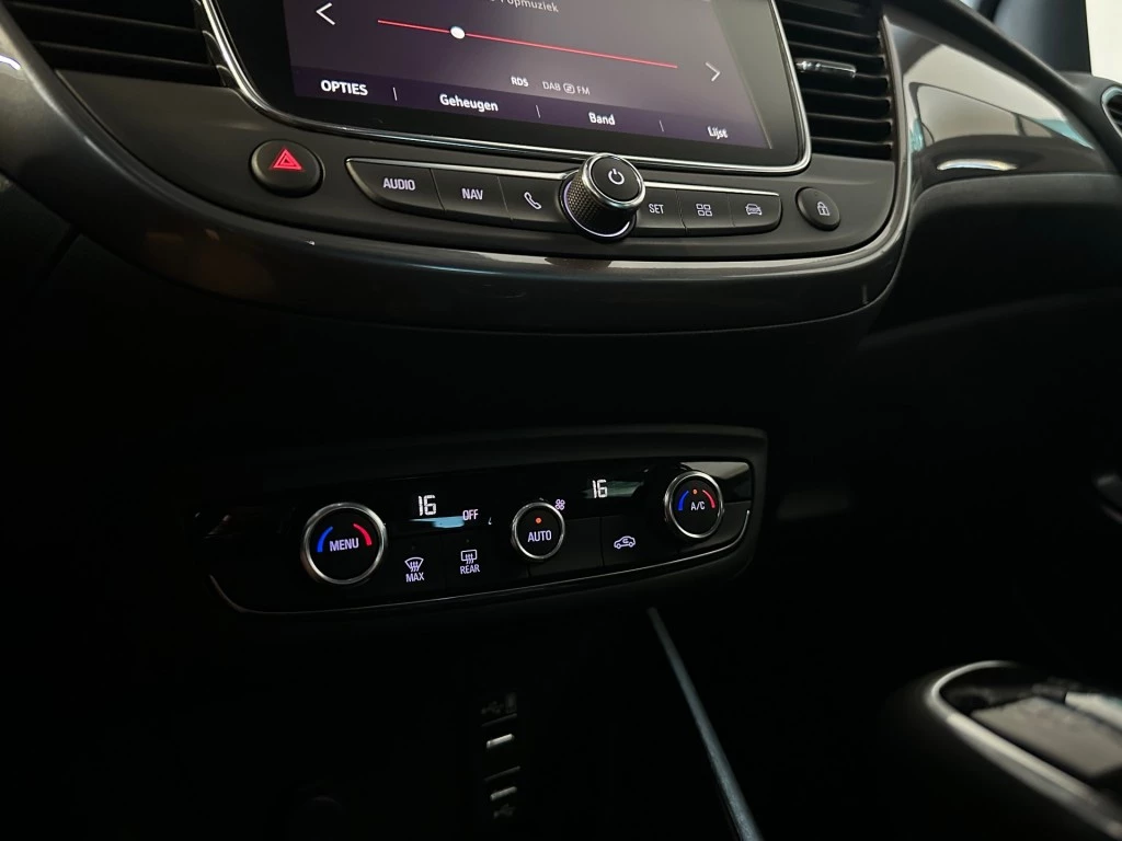 Hoofdafbeelding Opel Crossland X