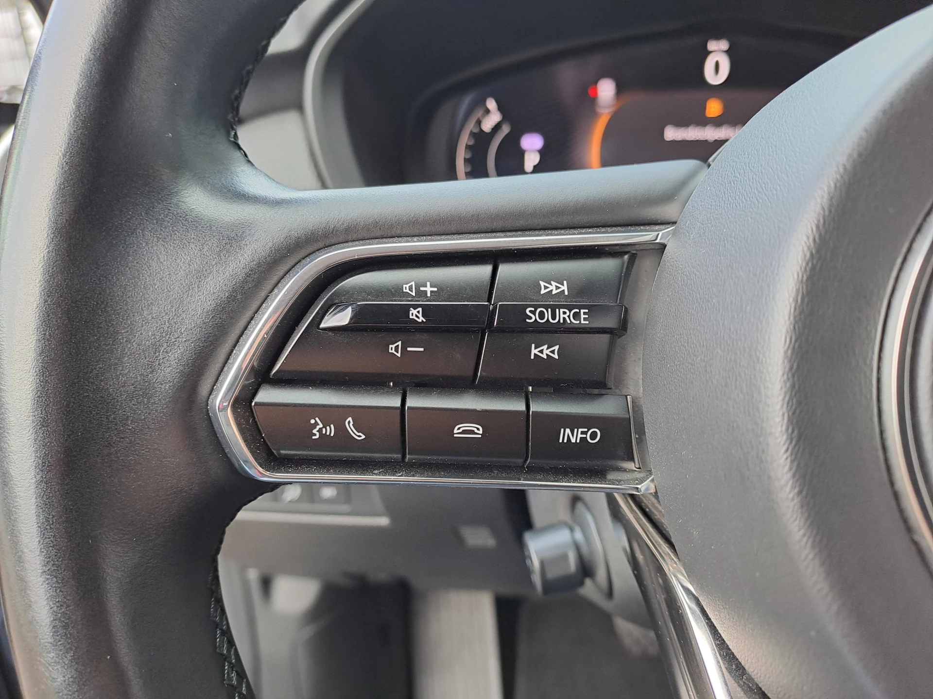 Hoofdafbeelding Mazda CX-60