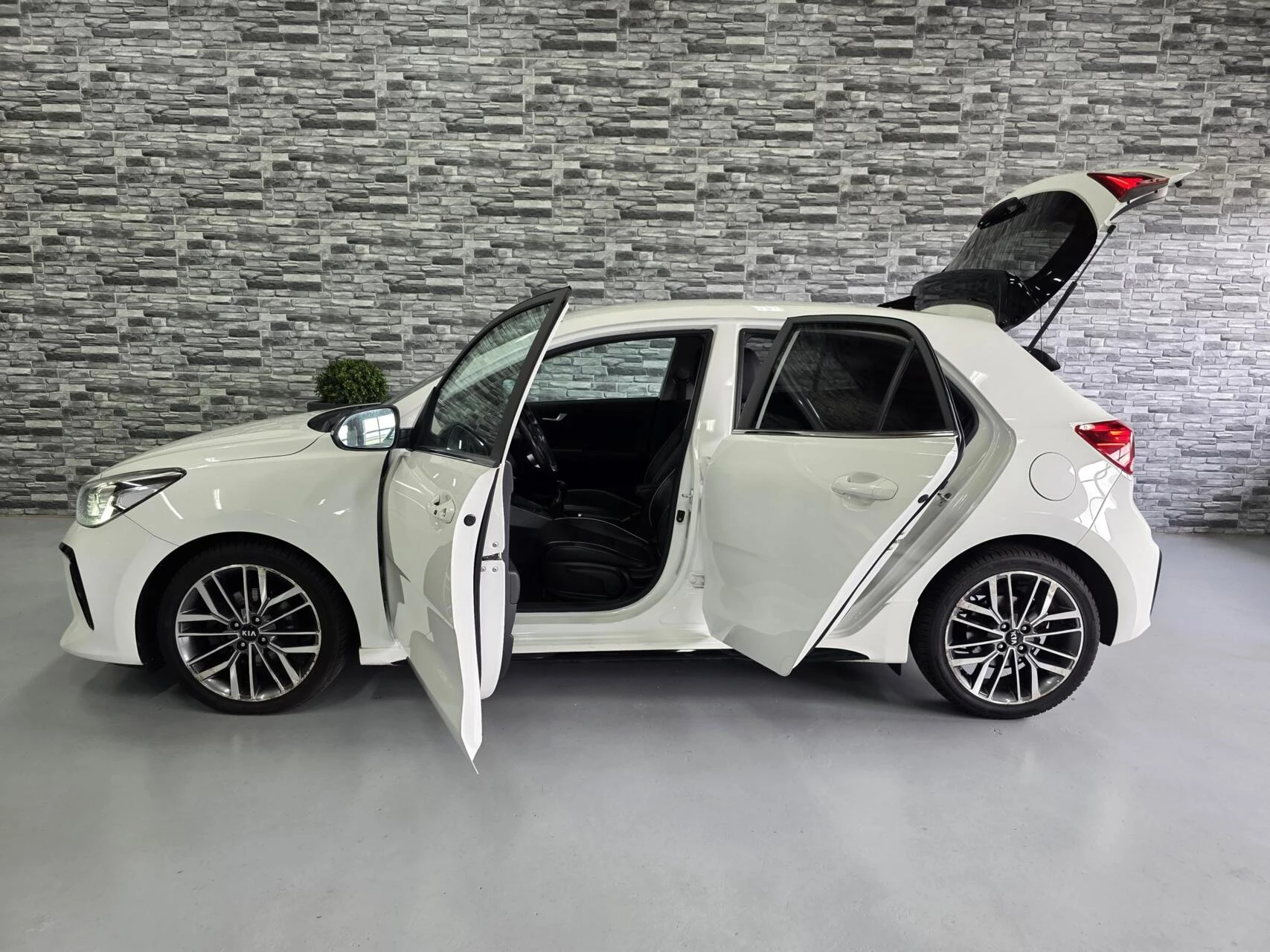 Hoofdafbeelding Kia Rio