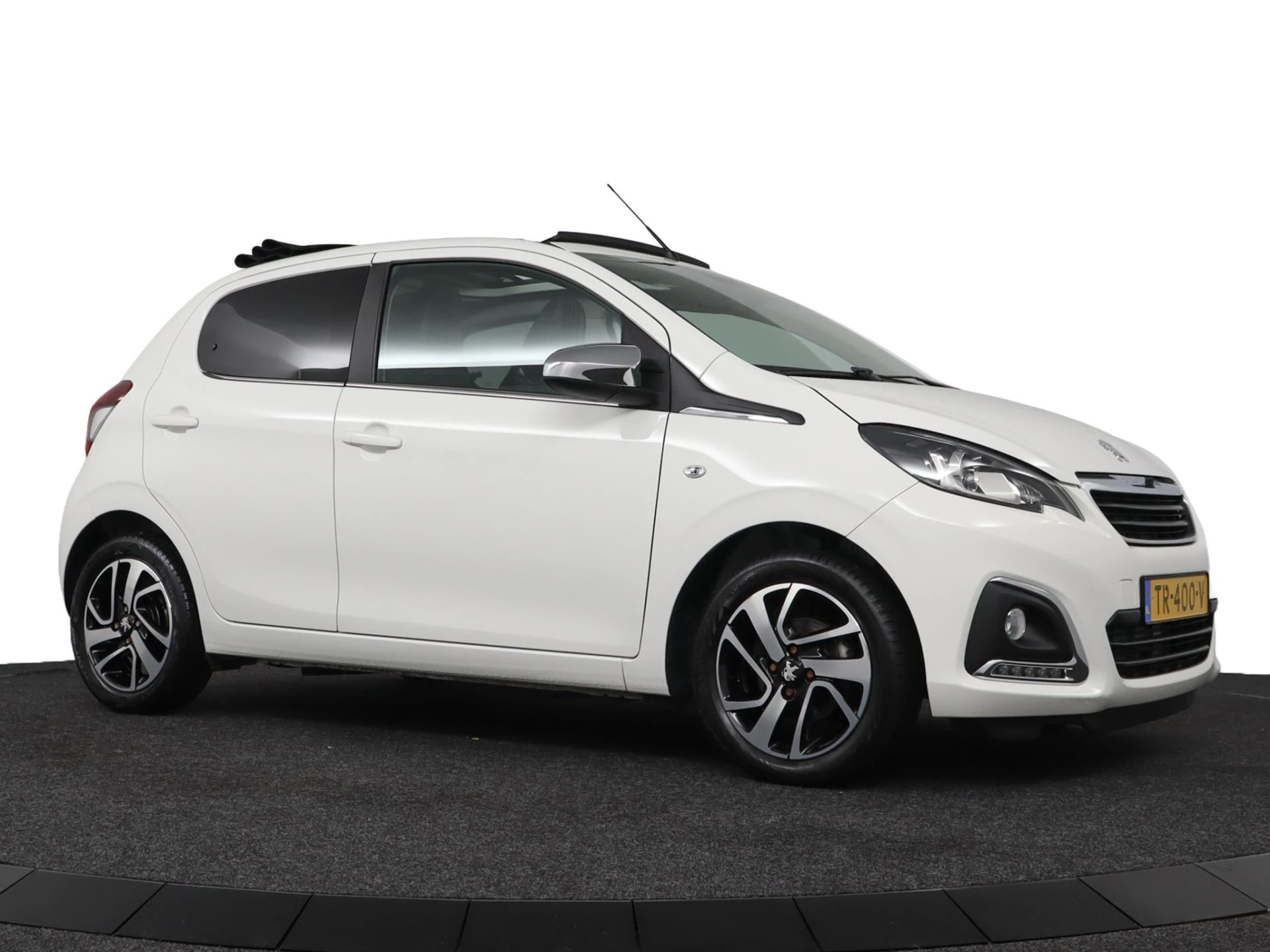 Hoofdafbeelding Peugeot 108