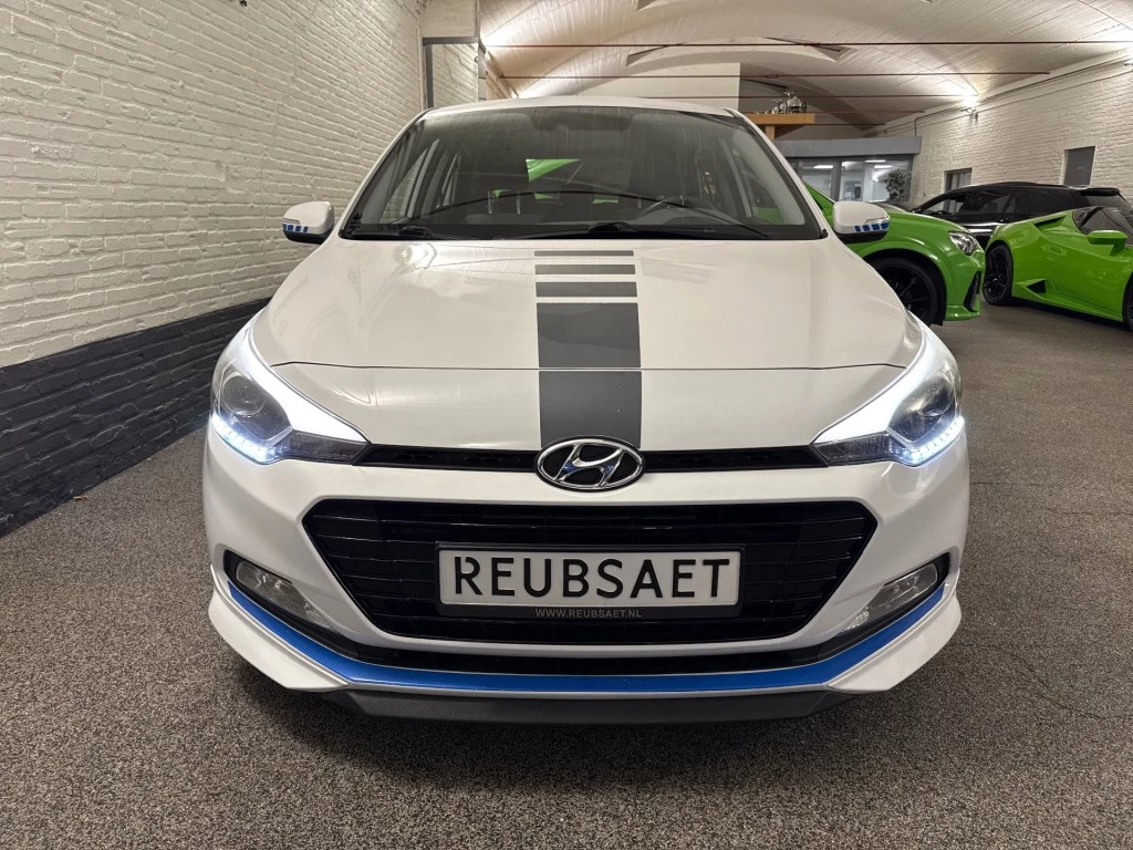 Hoofdafbeelding Hyundai i20