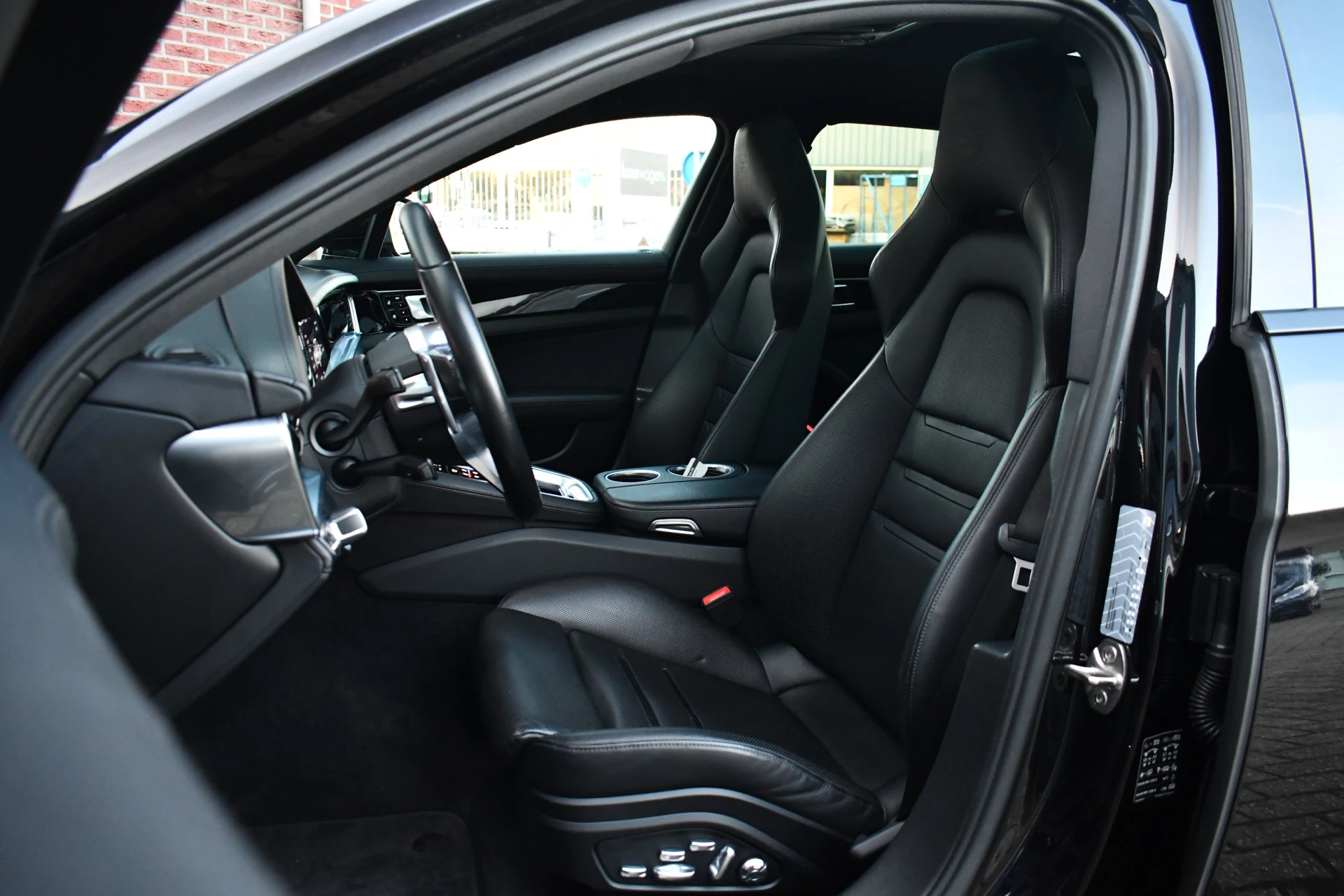 Hoofdafbeelding Porsche Panamera