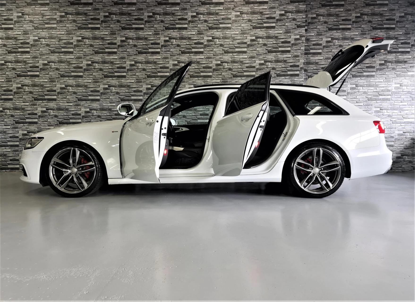 Hoofdafbeelding Audi A6