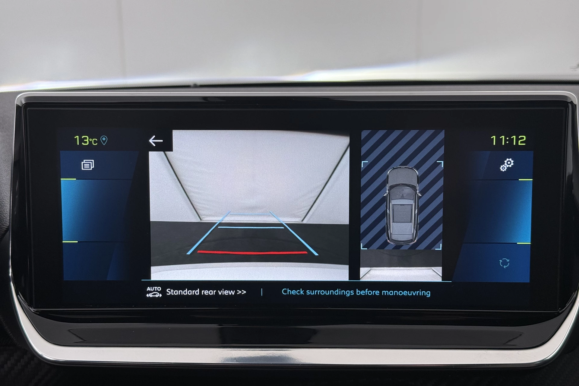 Hoofdafbeelding Peugeot e-2008