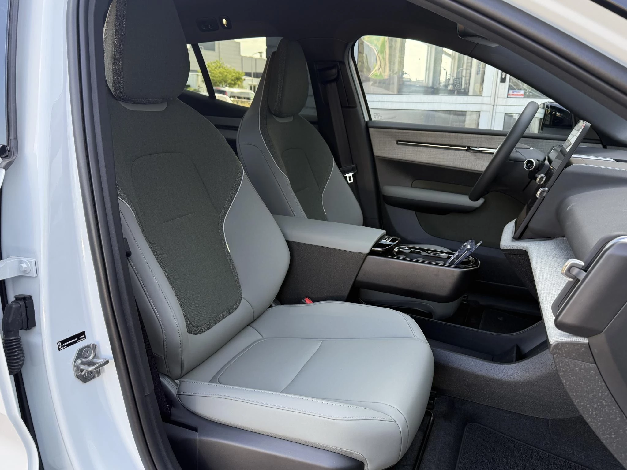 Hoofdafbeelding Volvo EX30