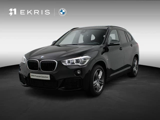 BMW X1 sDrive20i High Executive | M Sportpakket | Achteruitrijcamera | Panoramadak | Driving Assistant Plus | Active Cruise Control | Head-Up Display | Harman Kardon | 18'' | Lentevoordeel