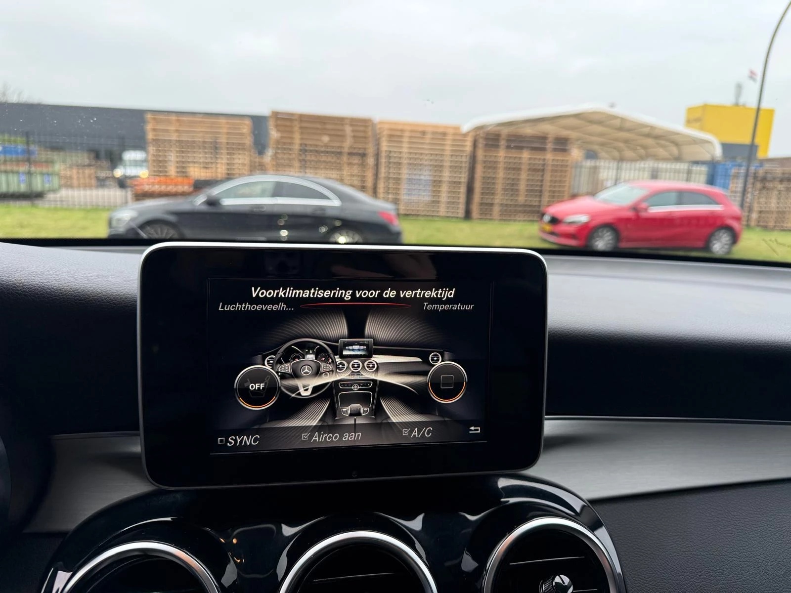 Hoofdafbeelding Mercedes-Benz GLC